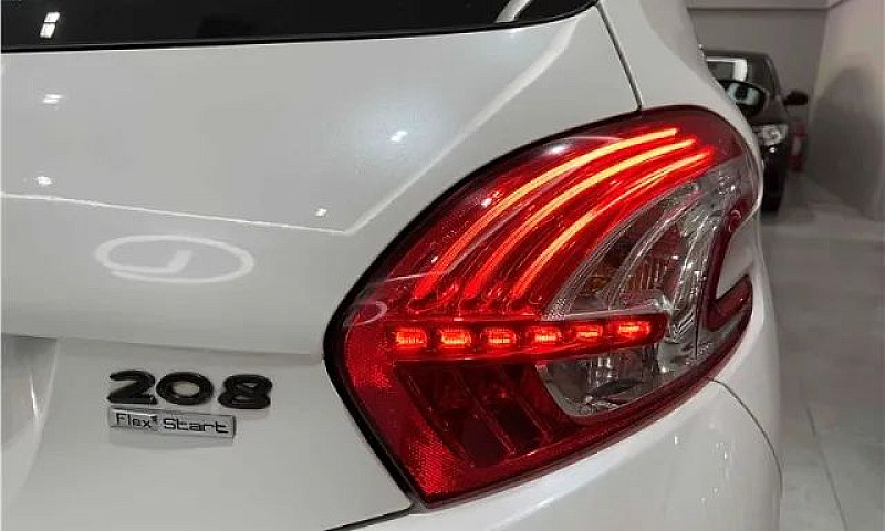 Peugeot 208 1.6 Grif...