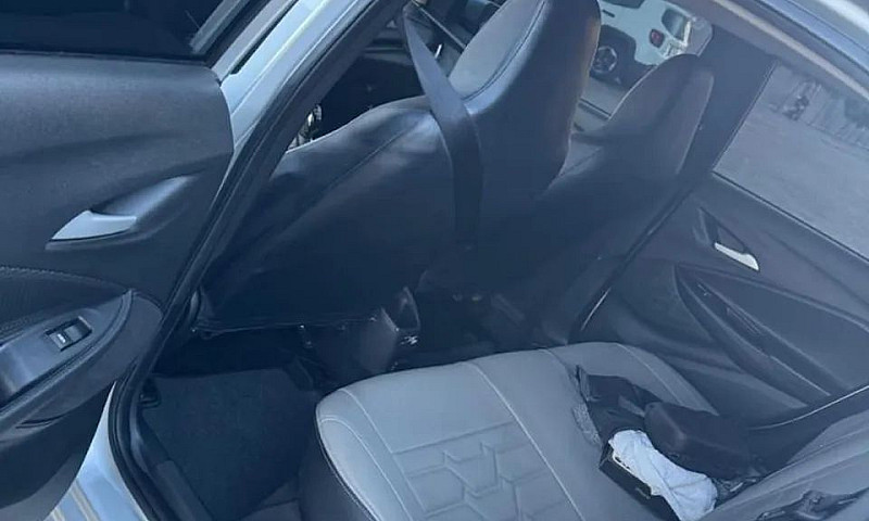 Chevrolet Onix Hatch...