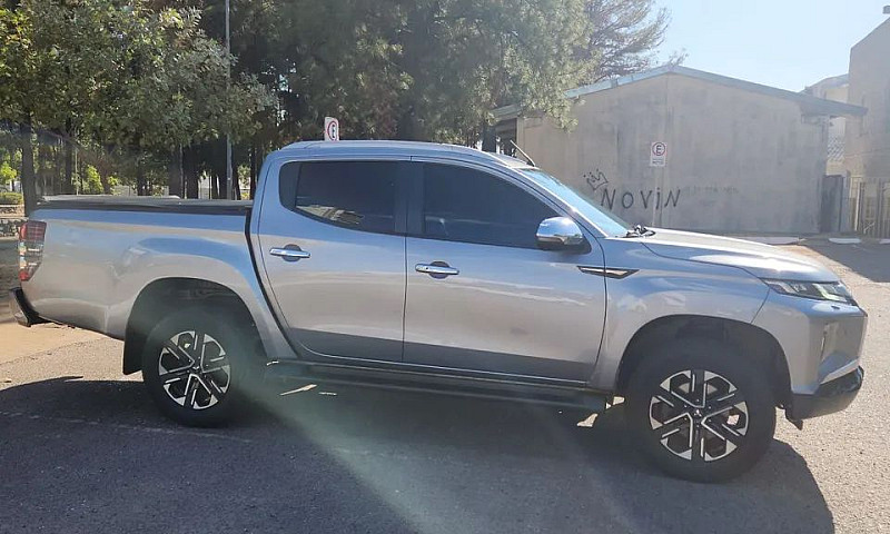 L200 Triton Hpe-S 20...