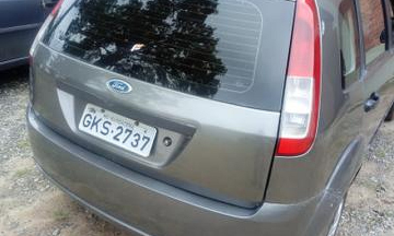 Vendo Ford Fiesta Mu...