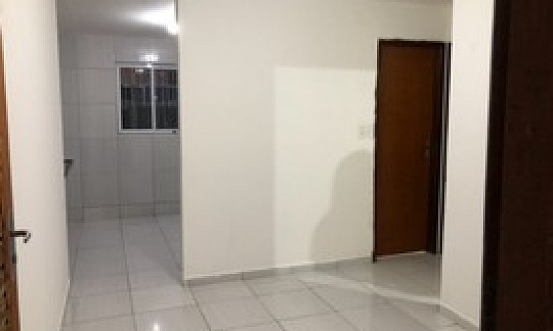 Aluga-Se Apartamento...