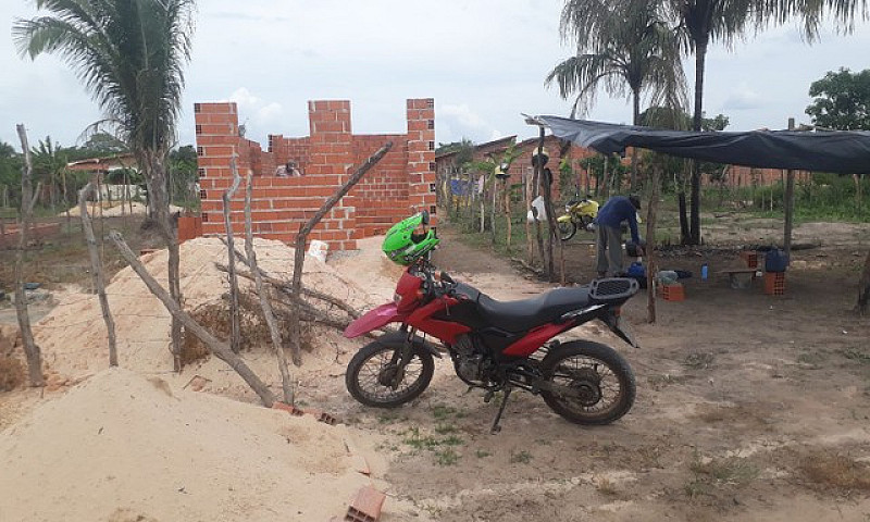 Vende Se Terreno ..C...