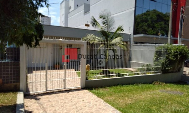 Casa A Venda No Bair...