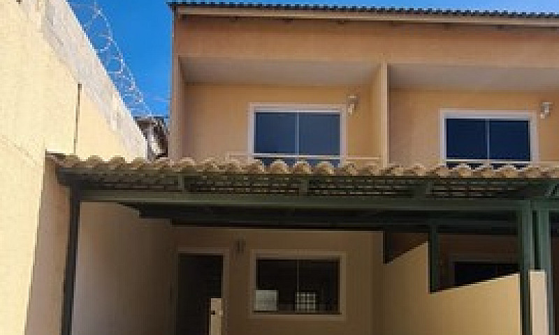 Aluga-Se Duplex Em C...