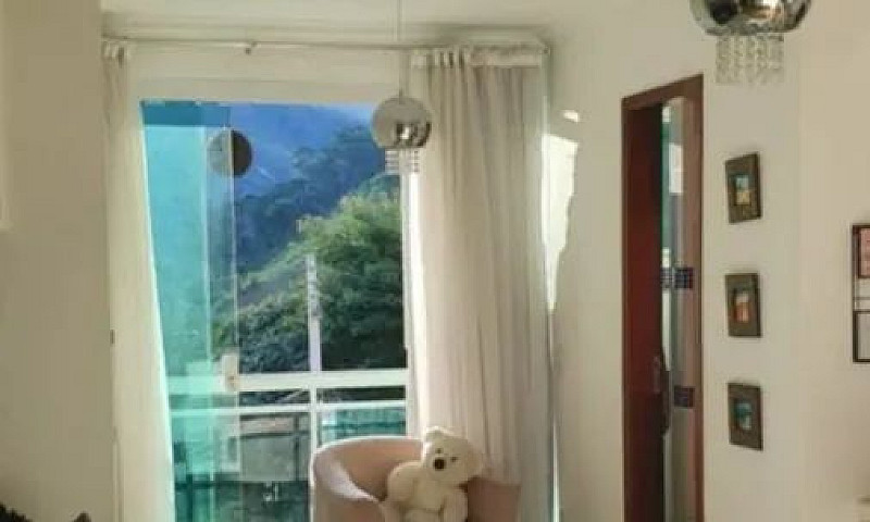 Casa Linda Em Nova F...