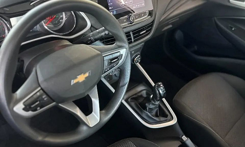 Chevrolet Onix Plus ...