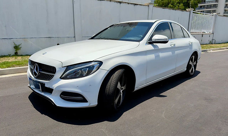 Mercedes-Benz C-200 ...