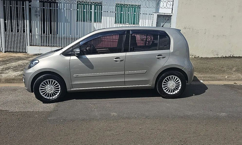 Volkswagen Up! Move ...