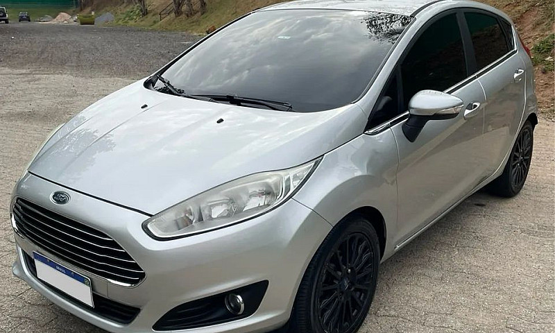 Ford Fiesta Tit./Tit...