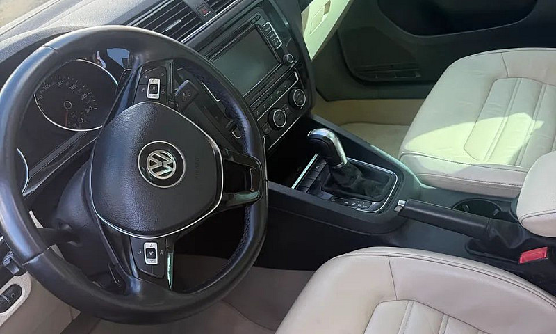 Volkswagen Jetta Hig...