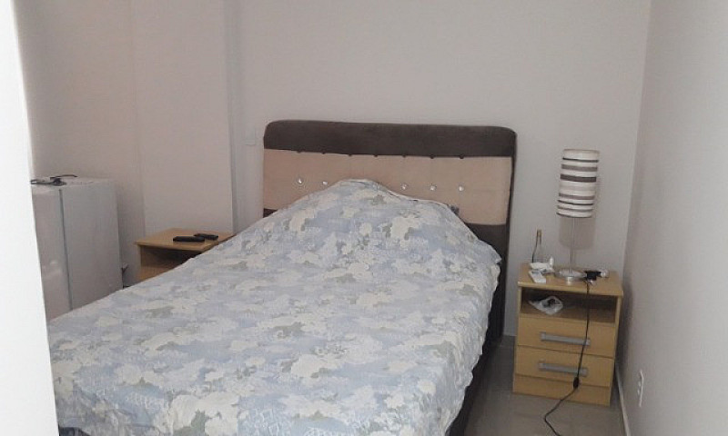 Apartamento Com 02 D...