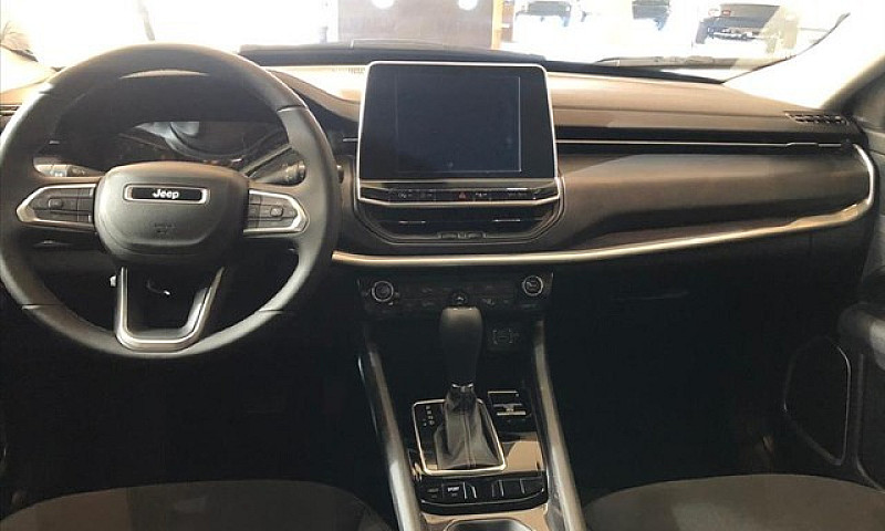 Jeep Compass 1.3 T27...
