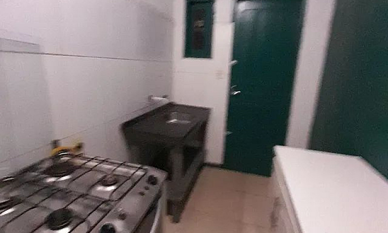 Alugo Casa Em Imbitu...