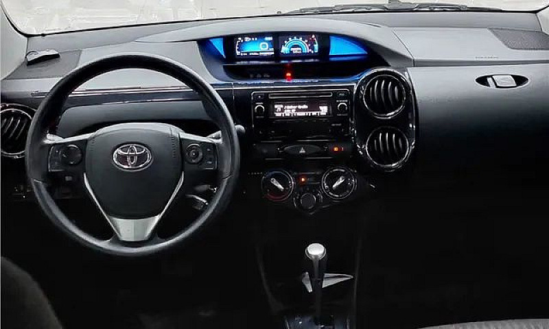 Toyota Etios 2020 1....