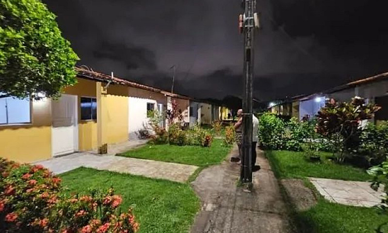 Casa Em Condomínio P...