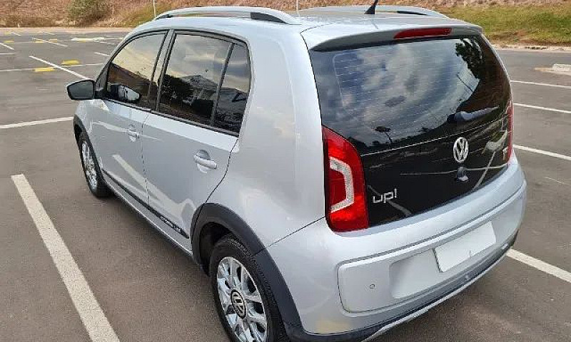 Cross Up 1.0 Tsi 201...