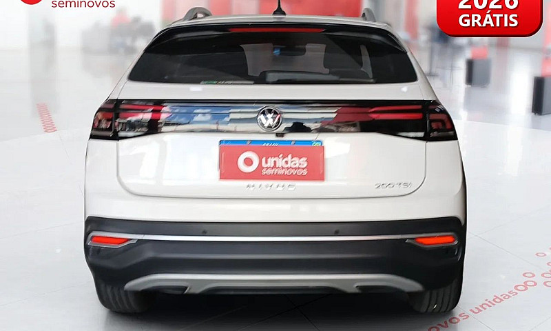 Volkswagen Nivus Hig...