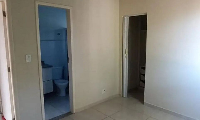 Casa Com 03 Quartos ...