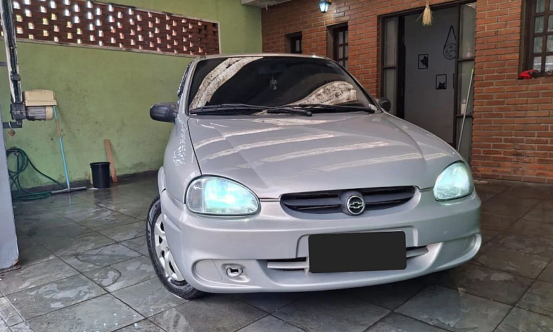 Chevrolet Corsa Sed....