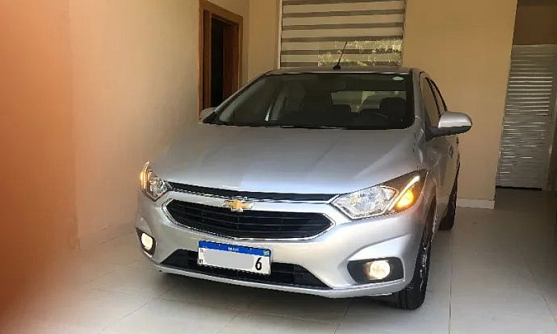 Chevrolet Onix Hatch...