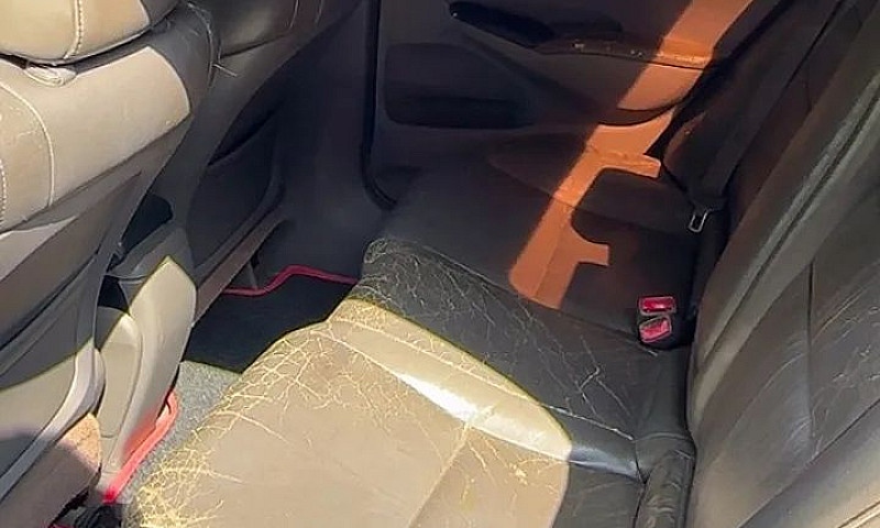 Honda Civic Sedan Lx...