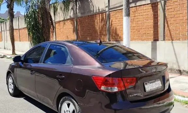 Kia Motors Cerato 1....