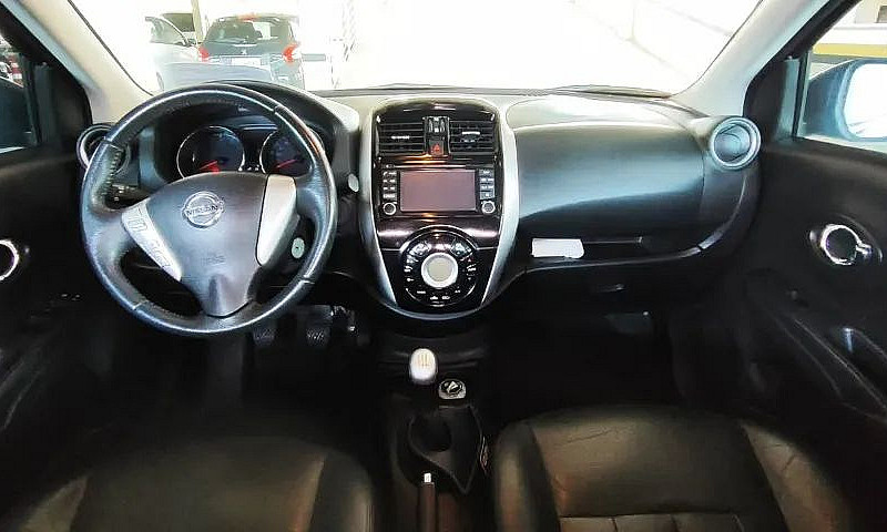 Nissan Versa Unique ...