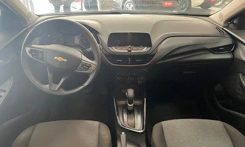 Chevrolet Onix Plus ...