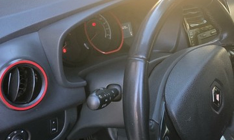 Sandero Stepway 16/1...