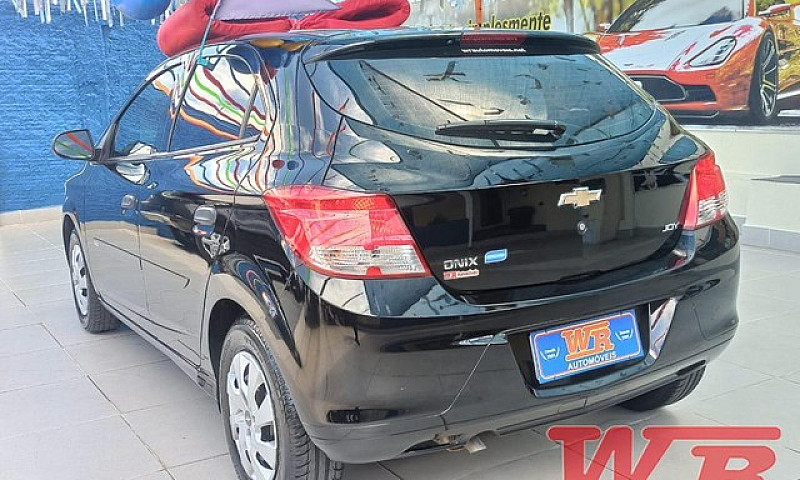 Chevrolet Onix Joy 1...