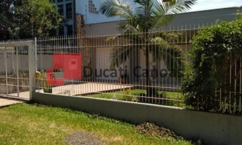 Casa A Venda No Bair...