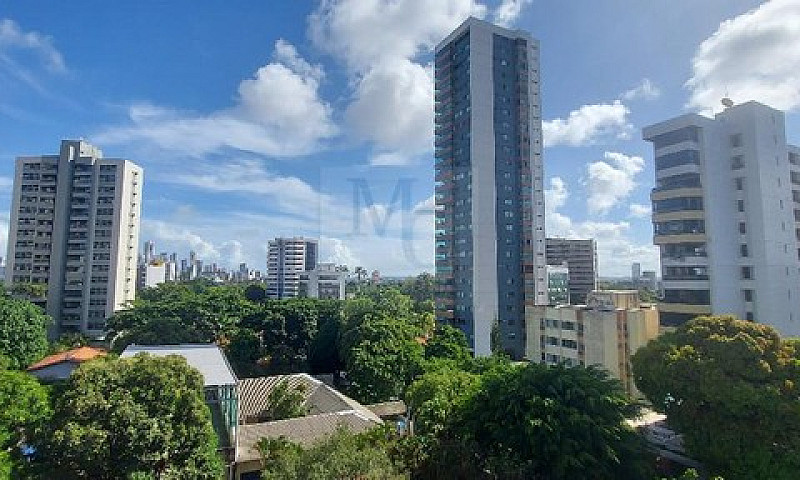 Edf. Arraial De Casa...