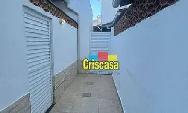 Casa Com 2 Dormitóri...