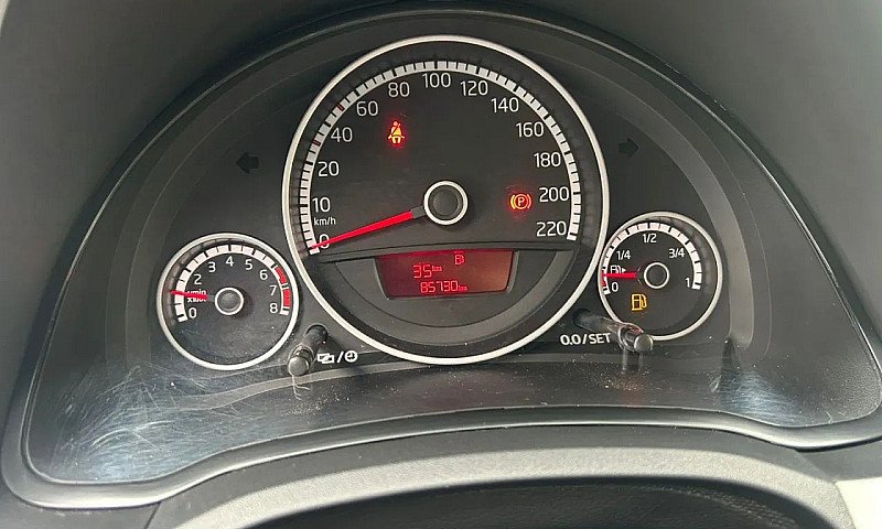 Volkswagen Up! Move ...