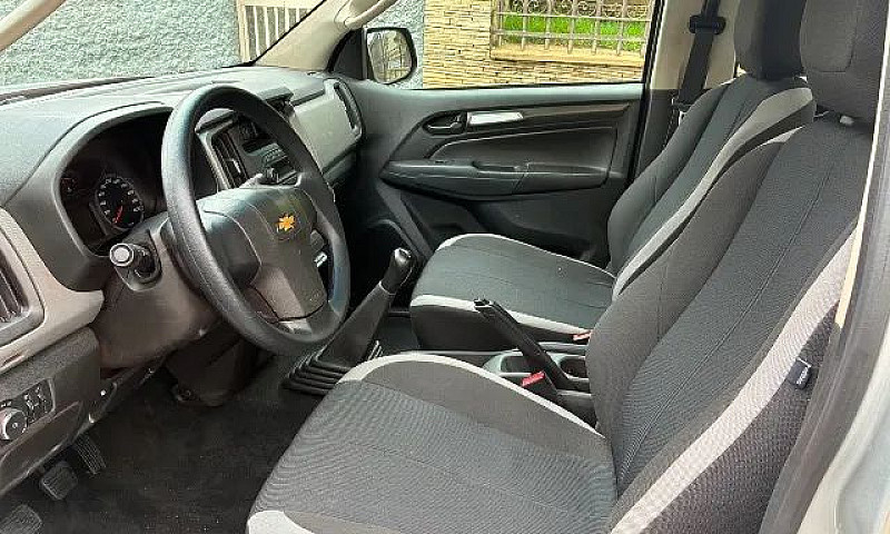 Chevrolet S10 Pick-U...