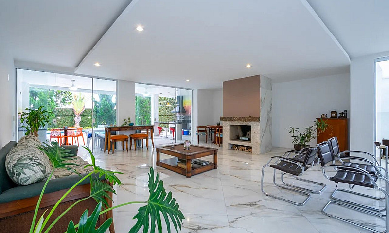 Casa Para Venda Em M...