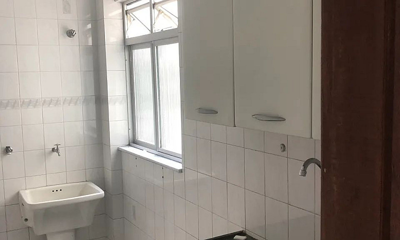 Alugo Apartamento / ...