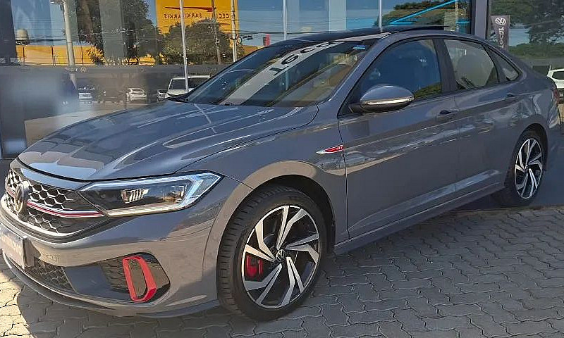 Volkswagen Jetta Gli...