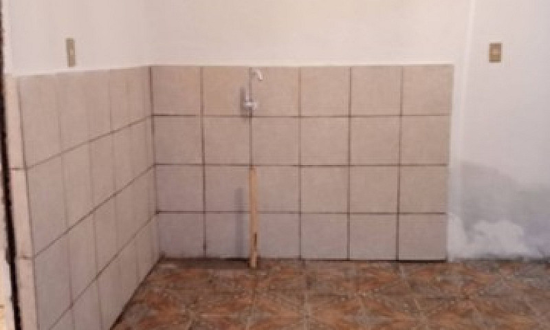 Casa Pequena 1 Quart...