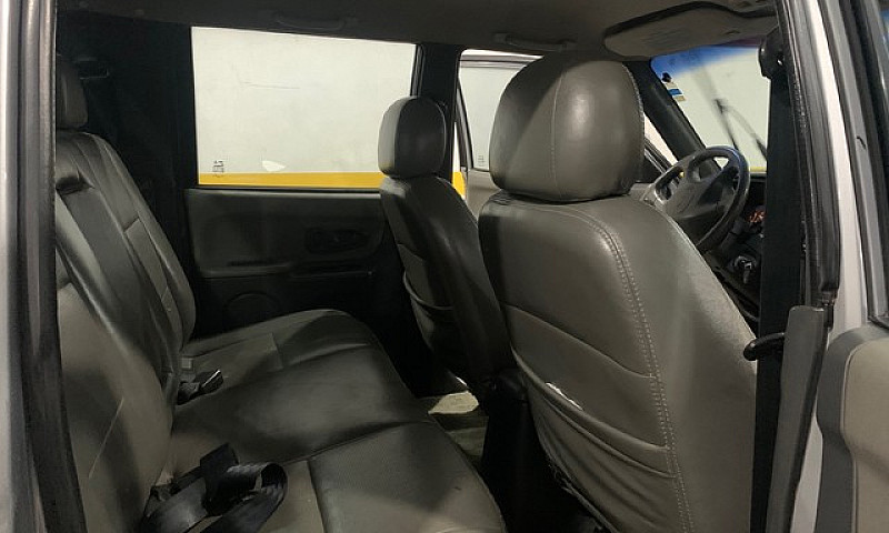 L200 Outdoor...