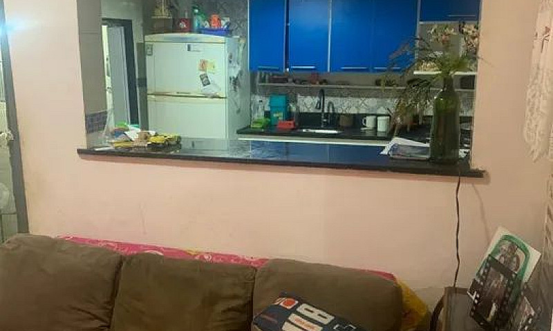 Casa No Jardim Vinte...