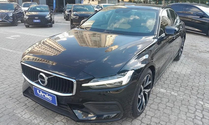 Volvo S60 T-4 Moment...