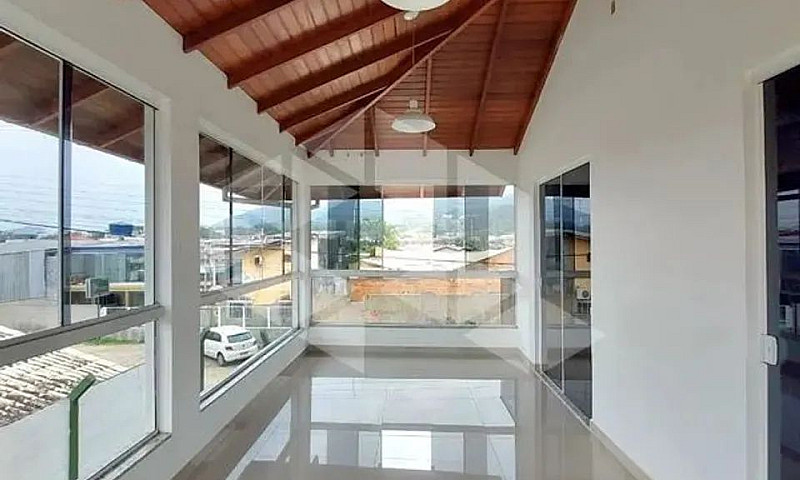 Casa Em Praia Do Pon...