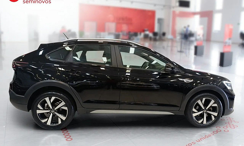 Volkswagen Nivus Hig...