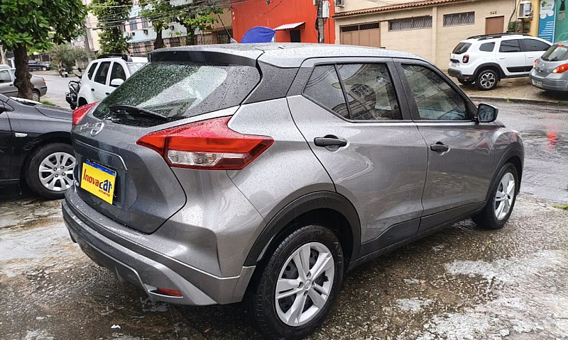 Nissan Kicks Active ...