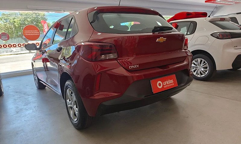 Chevrolet Onix Hatch...