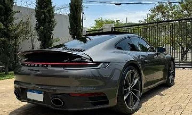 911 Carrera 2022 - I...