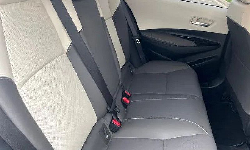 Toyota Corolla Altis...