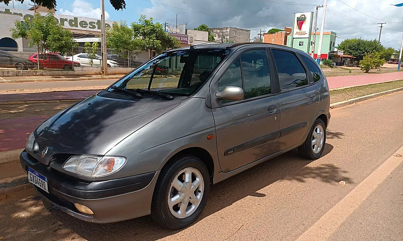 Renault Scenic Rxe 2...