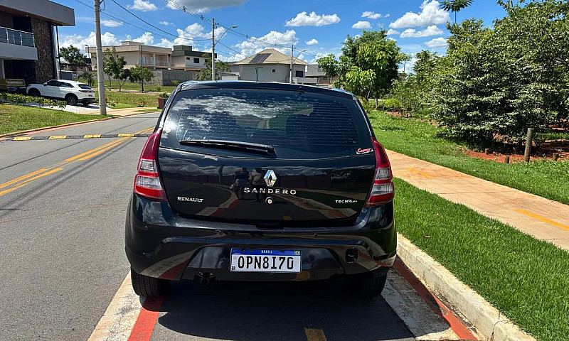Renault Sandero Expr...